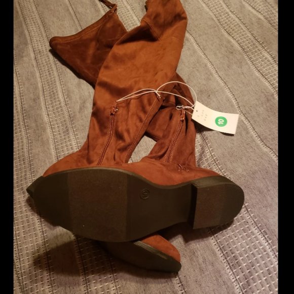 Brand New Ladies Tall Carmel Brown Size 10 Boots - Picture 5 of 9